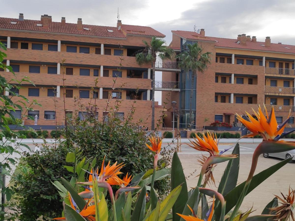 Apartamento En Deltebre Lo Delta Екстер'єр фото